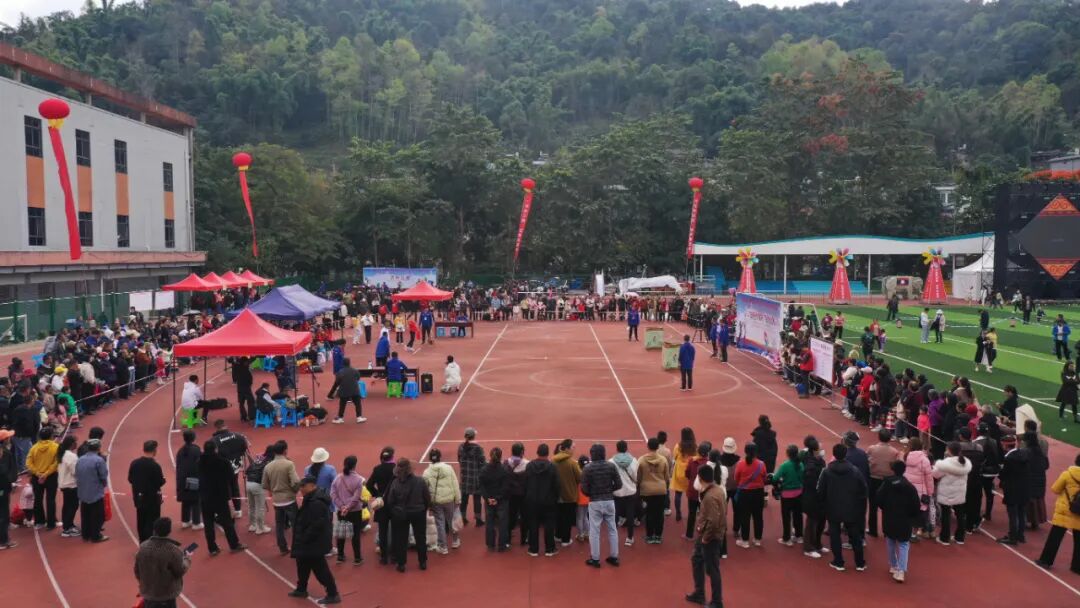 2023年11月21日-高若摄-陀螺训练 (2).jpg